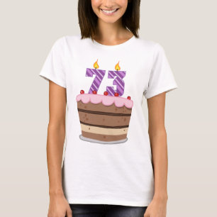 T-shirt 73 ans sur le gâteau d'anniversaire