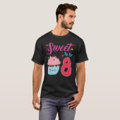 T-shirt 8 Ans Anniversaire Sweet To Be 8 Cupcake Birthda (Devant entier)