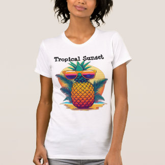 T-shirt à ananas à coucher de soleil tropical