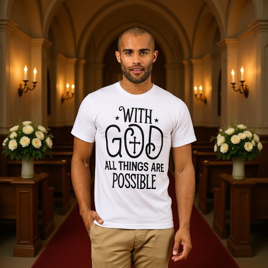 T-shirt à la croix noire avec « Avec Dieu, tout es