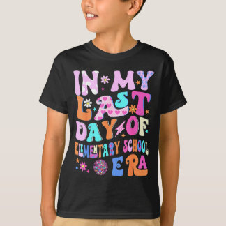 T-shirt À la dernière journée de l'ère de l'école primaire