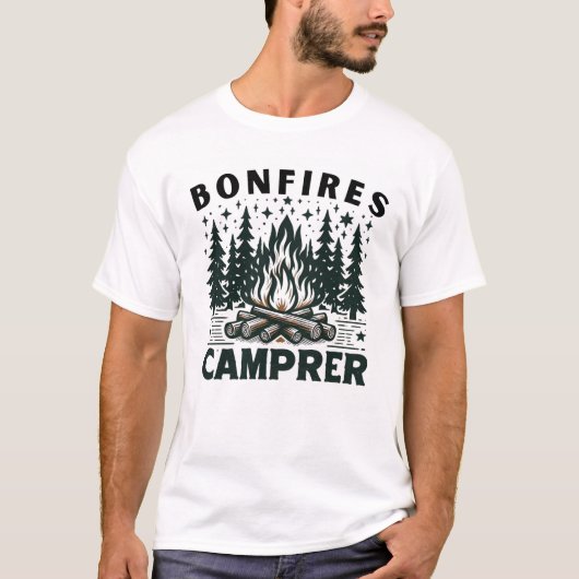 T-shirt A Serene Camping Scene with a Starry Night Bonfire (Devant)