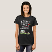 T-shirt A Woman Can t Survive On Wine Alone Camper and a D (Devant entier)