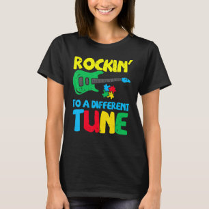 T-shirt Accordé à une mélodie différente Guitare Sensibili