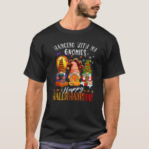 T-shirt Accroché Avec Mes Gnomes Joyeux Hallothanksmas Gno