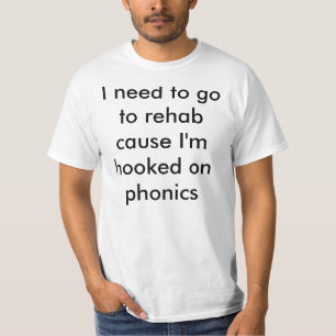 T-shirt accroché sur l'acoustique 3