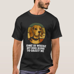 T-shirt Accueil est où mon Beagle courir Rétro Chien Amour