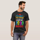 T-shirt Adieu 4e Classe De 2033 Gradué Maître (Devant entier)