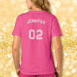 T-shirt Ado de bébé Nom de fille Jersey Numéro Sport rose<br><div class="desc">Créez votre propre personnalisation, personnalisée, cool, taille unisexe, moderne, stylisée typographie blanche / police / script, nom de lecteur monogrammé numéro de maillot rose, pré-rétréci 100% ComfortSoft® tee - shirt de t-shirt en coton doux. Entrez simplement votre nom / nom d'enfant / nom du joueur et numéro de maillot du...</div>