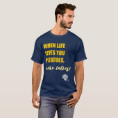 T-shirt Adults' Hanukkah Shirt - "Make latkes" (Devant entier)
