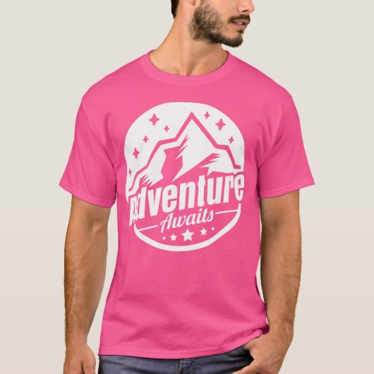 T-shirt Adventure Await Tente Mountain Randonnée Camping C (Devant)