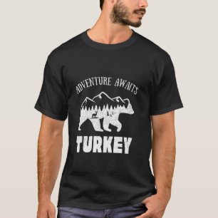T-shirt Adventure Await Turkey Retro Outdoors Turkey Vaca