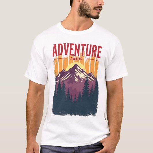 T-shirt Adventure Awaits - Vintage Mountain & Forest (Devant)