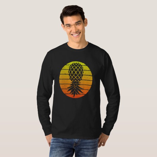 T-shirt Aesthetic Upside Down Pineapple Swinging Swinger (Devant entier)