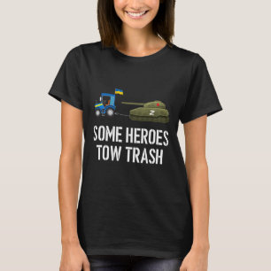 T-shirt Agriculteur ukrainien remorquant un char abandonné