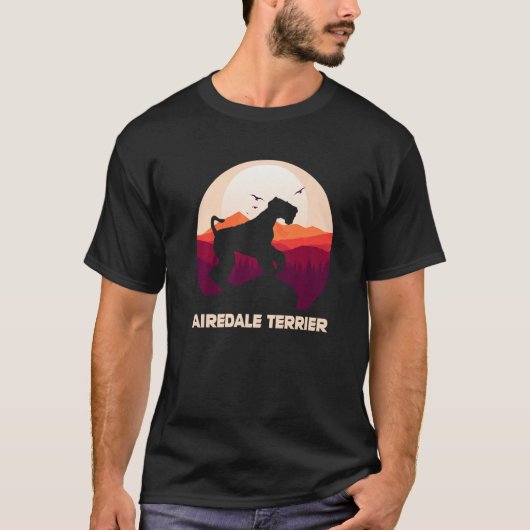 T-shirt Airedale Terrier and Moon Halloween (Devant)