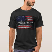T-shirt Ajouter votre propre texte sur grunge American fla (Devant)