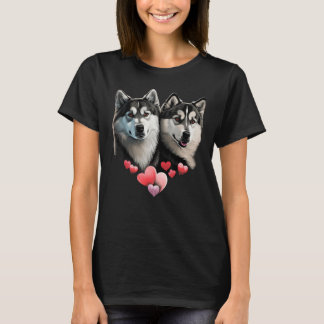 T-shirt Alaskan Malamute Love Heart on Alaskan Malamute  