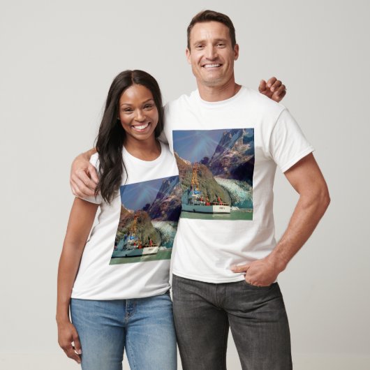 T-shirt Alaskan Mountain View avec bateau (Unisexe)