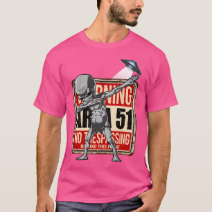 T-shirt Alien Gris Dabbing Devant La Zone Métal Vintage