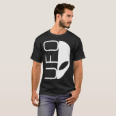 T-shirt Alien Invasion Half Face UFO Typography Design (Devant entier)