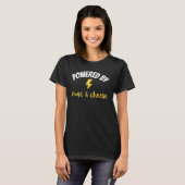 T-shirt Alimenté par Mac et fromage (Devant entier)