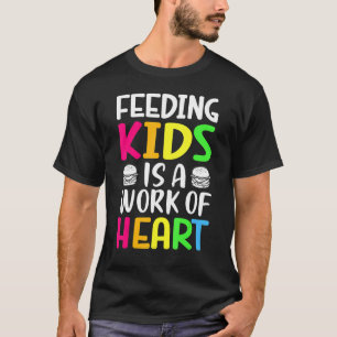 T-shirt Alimenter les enfants est une oeuvre de Heart Cafe