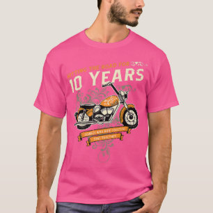 T-shirt Aller sur la route pendant 10 ans Vélo 10e Mariage