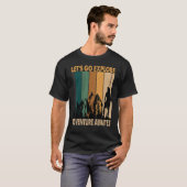 T-shirt Allons explorer Adventure Awaites Randonnée (Devant entier)