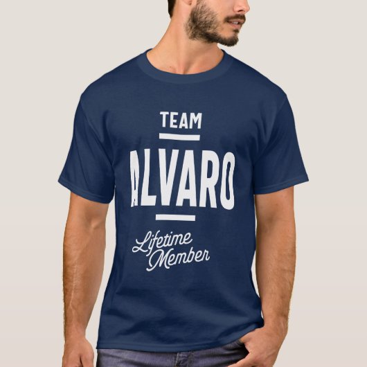 T-shirt Alvaro Nom personnalisé Cadeau Anniversaire (Devant)