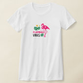 T-shirt ambiance flamant rose (Poser)