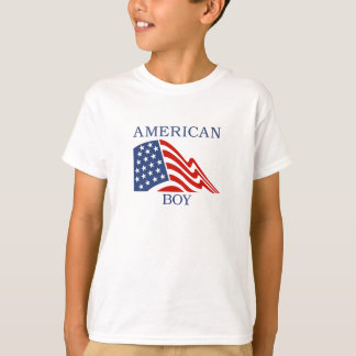 T-shirt américain de garçon
