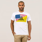 T-shirt Américain et drapeau de Gadsden (Devant entier)