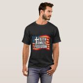 T-shirt American Flag Faith Family Dom Christian (Devant entier)