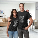 T-shirt Amis aventures citation<br><div class="desc">Pour un t-shirt noir/foncé. Texte blanc : La vie était destinée aux bons amis et aux grandes aventures</div>