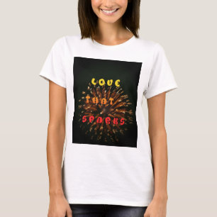 T-shirt Amour qui éveille le design artistique Abstrait Im