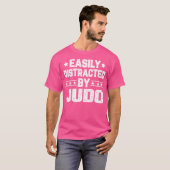 T-shirt Amusant Facilement Distrait Par Judo Arts Martiaux (Devant entier)