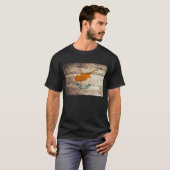 T-shirt Ancien Drapeau Chypre En Bois ; (Devant entier)