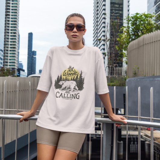 T-shirt Animal Ours Dans La Nature Boisée