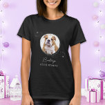 T-shirt Animaux de compagnie Photo Silver Stars Personnali<br><div class="desc">Puppy Pawty ! Ajoutez la touche finale à votre anniversaire de chiot ou de chien avec cette élégante photo d'animal de compagnie personnalisée en or et chemises de fête des étoiles de parties scintillant. Ajoutez la photo préférée de votre chiot et personnalisez avec le nom, l'âge anniversaire! Découvrez la collection...</div>