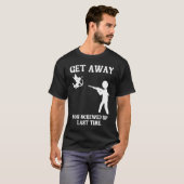 T-shirt Anti Valentines Day Get Away Cupid  Man Aims Gun (Devant entier)