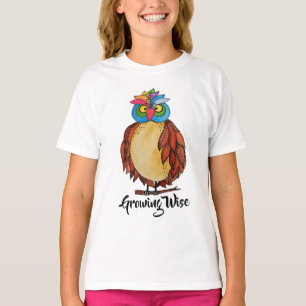 T-shirt Aquarelle Chouette magique avec plumes arc-en-ciel