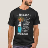 T-shirt Aquarius Girl En Sait Plus Qu'Elle Ne Dit Pour Bla (Devant)