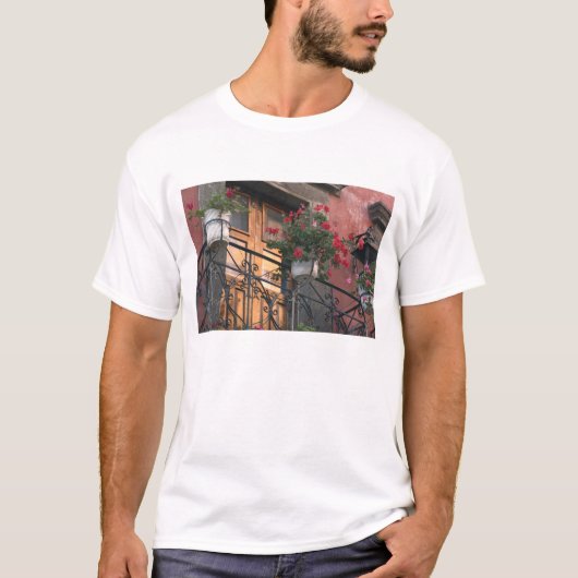 T-shirt Architecture dans les rues de San Miguel de (Devant)
