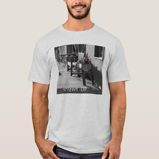 T-shirt Ashland, OU # ! (Devant)