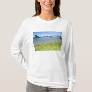 T-shirt Asie, Japon, Okinawa, Pont Kouri
