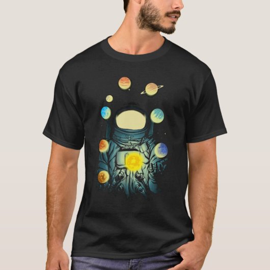 T-shirt Astronaut jonglant planètes art étoiles et espace (Devant)