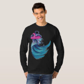 T-shirt Astronaut Surfing Ocean Waves With Pink Flamingo F (Devant entier)