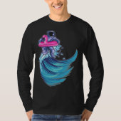 T-shirt Astronaut Surfing Ocean Waves With Pink Flamingo F (Devant)