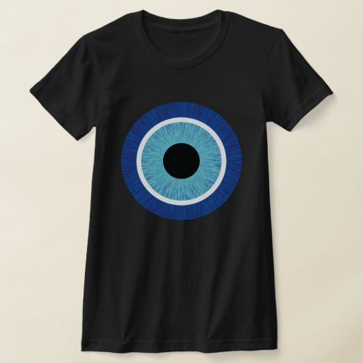 T-shirt au mauvais œil (Poser)